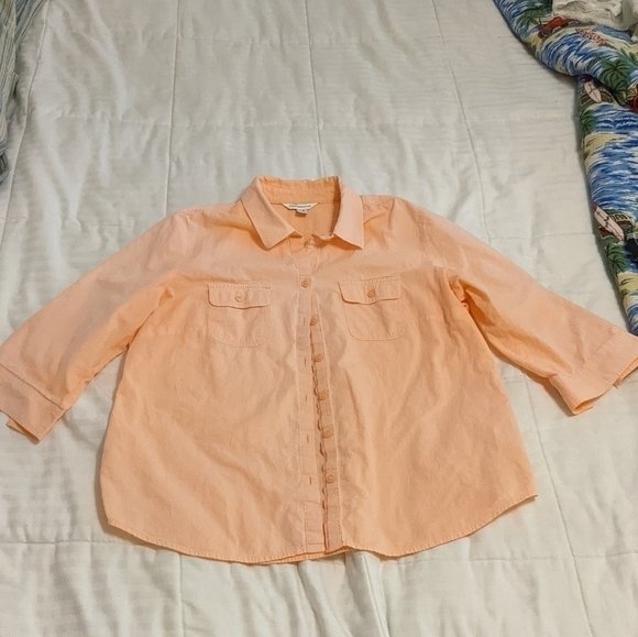 croft & barrow Tops - 𝅺croft & Barrow lightweight camp shirt size Large